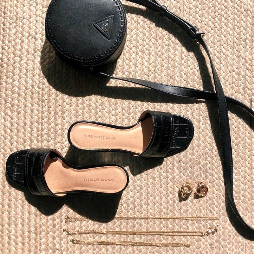 FINAL🚨DONATING SOON‼️ Kalyn Croc Block Heel Mules